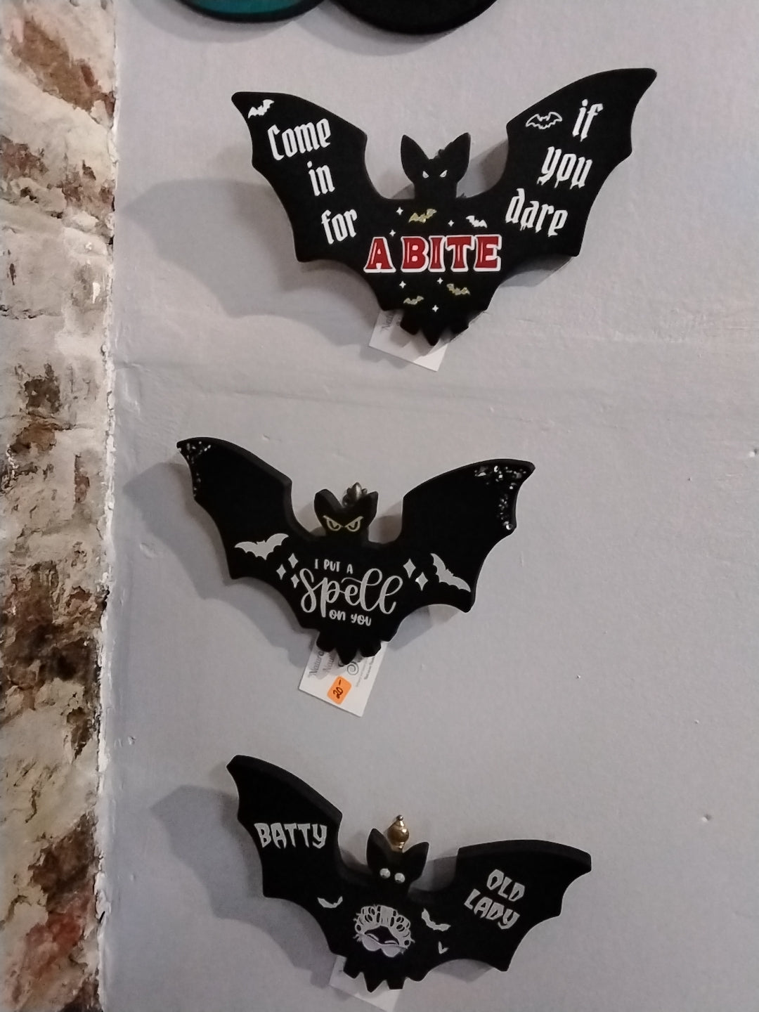 Wall plaque- SM