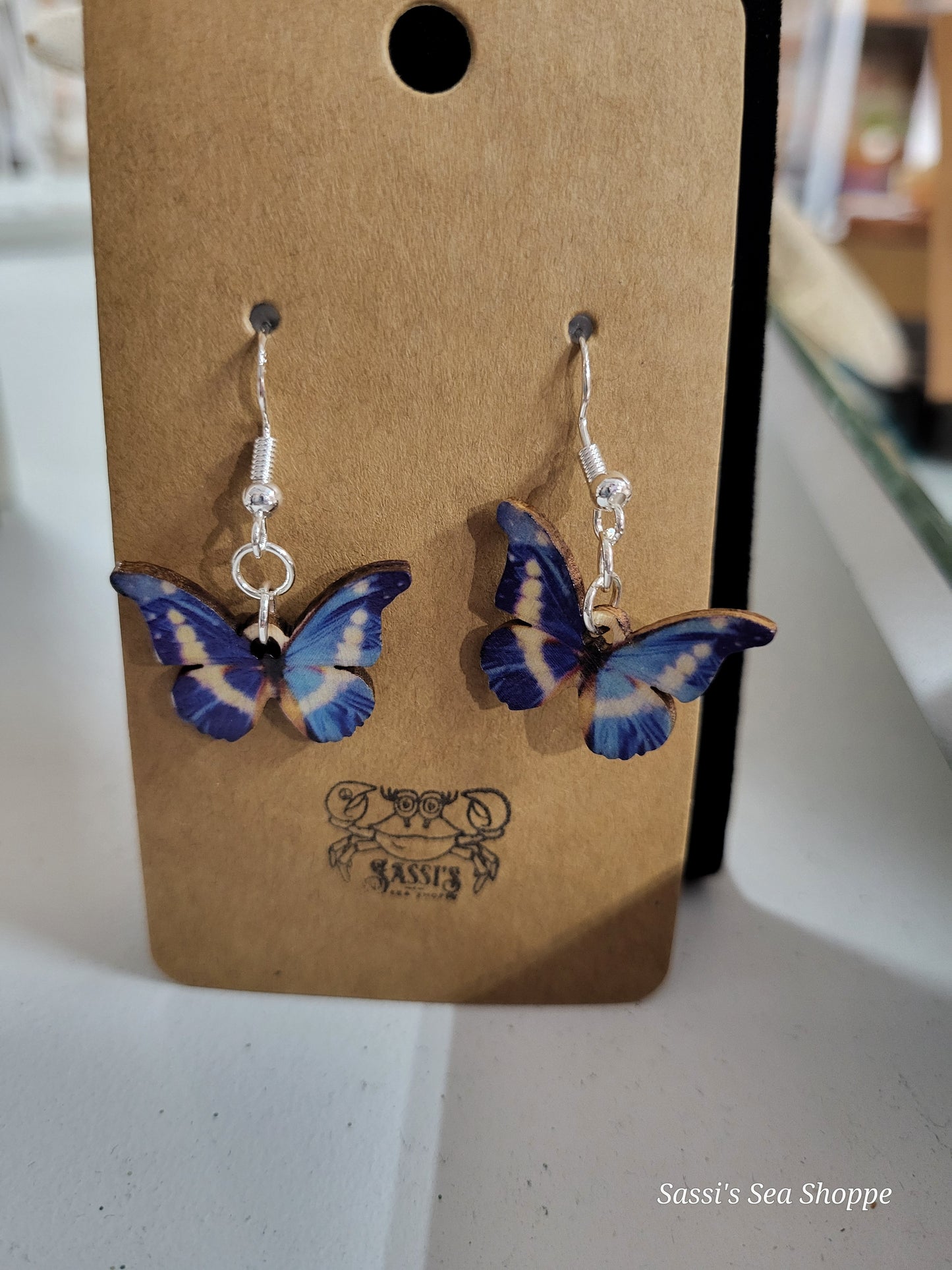 Fun earrings w /silver plate hook