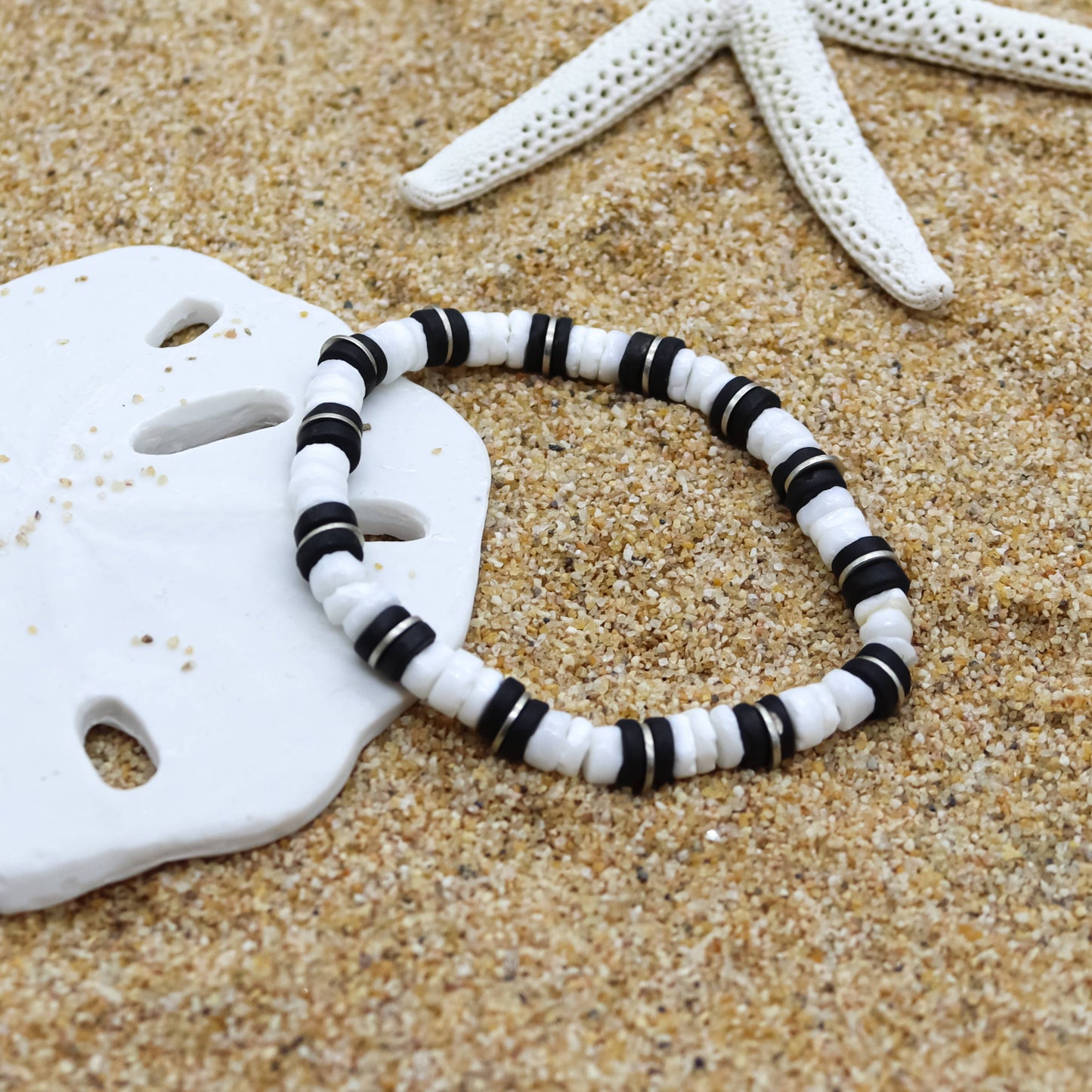 Stretch Puka Shell Bracelet with Black Disc Beads- PC