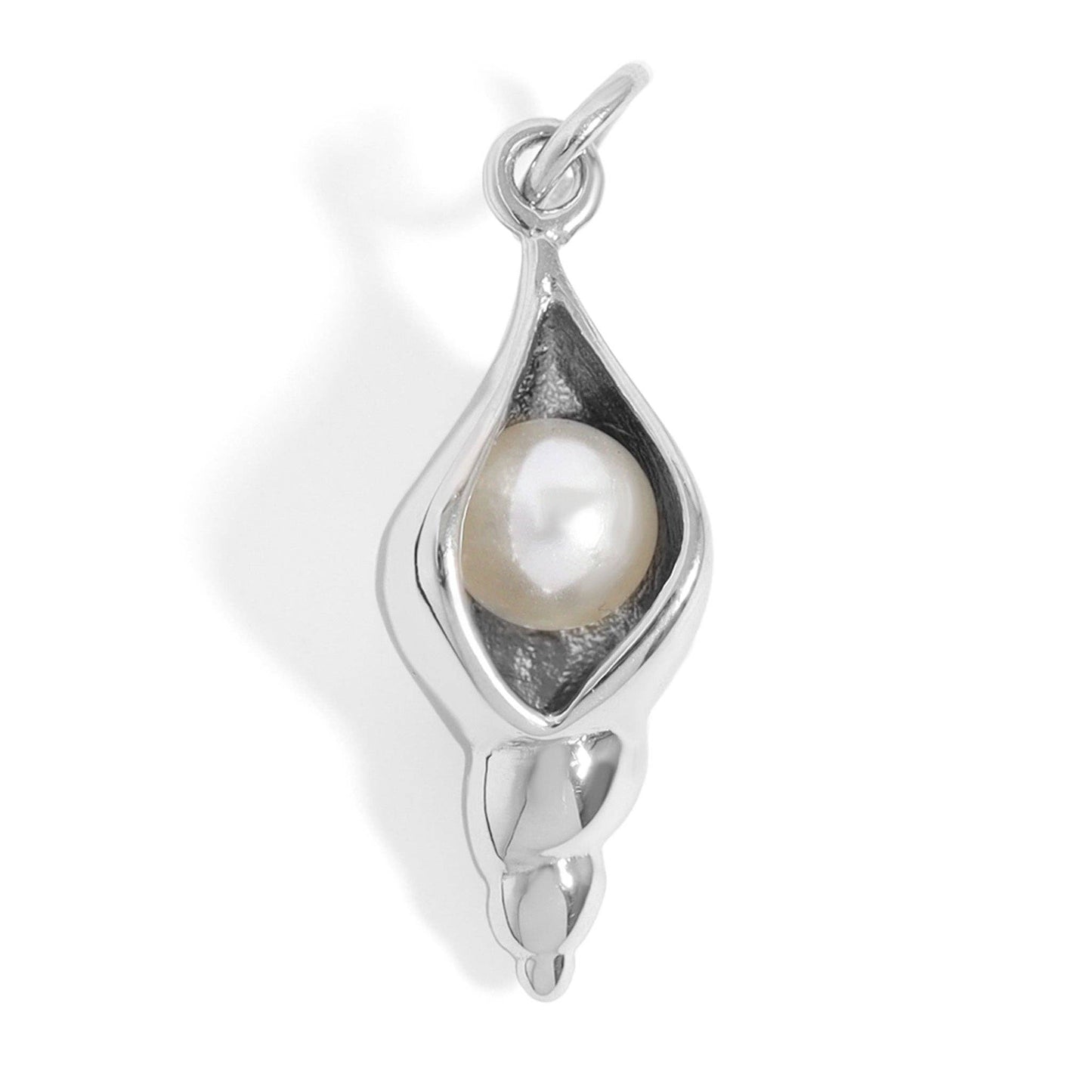 Stainless steel Conch w/ pearl necklace