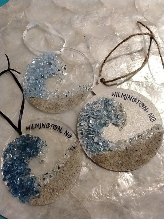 Wave ornament